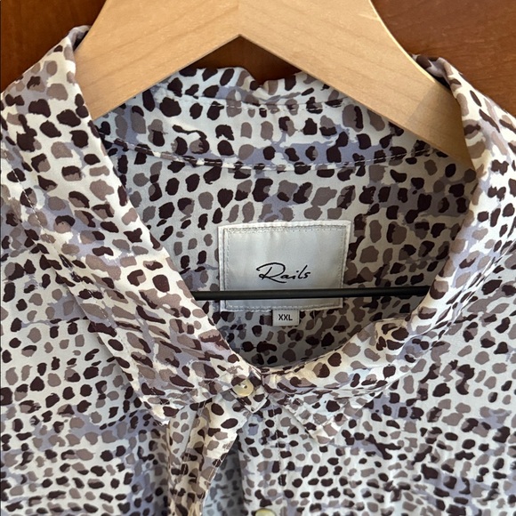 Rails Monochrome Patterned Shirt - Picture 2 of 3